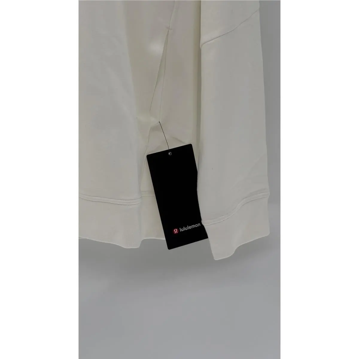 Lululemon clothing - White 3