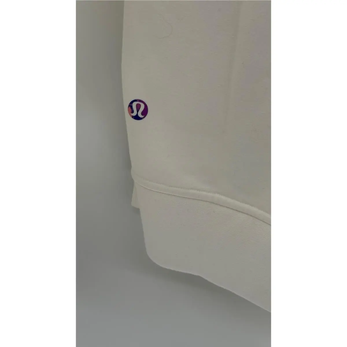 Lululemon clothing - White 4