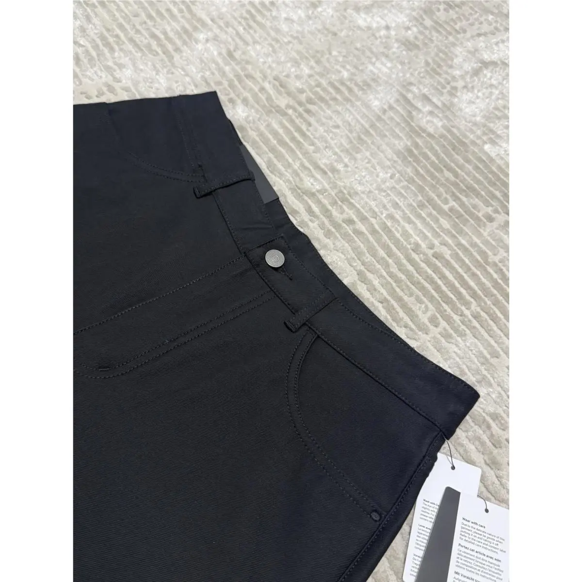 Lululemon clothing - Black 2