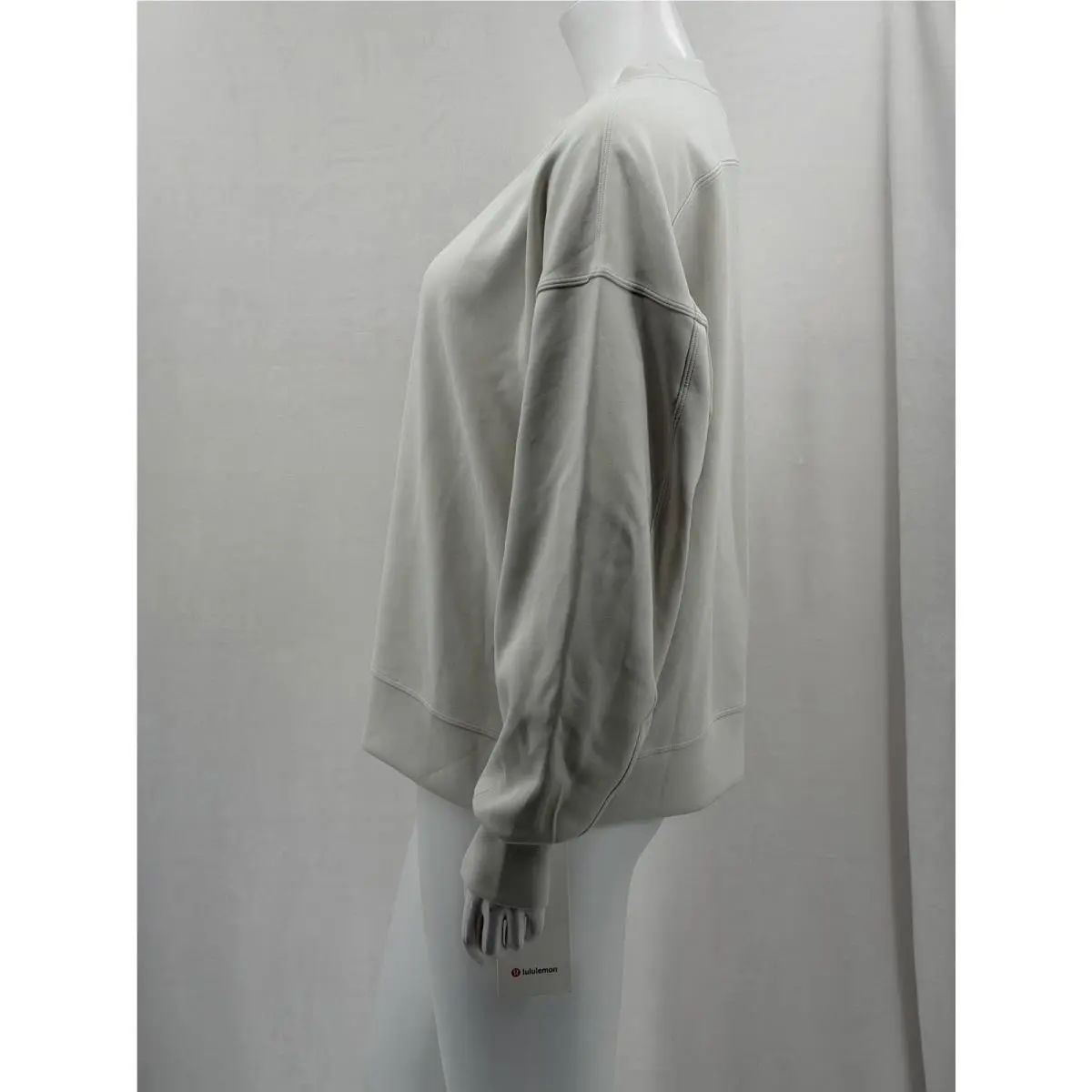 Lululemon clothing - Beige 2
