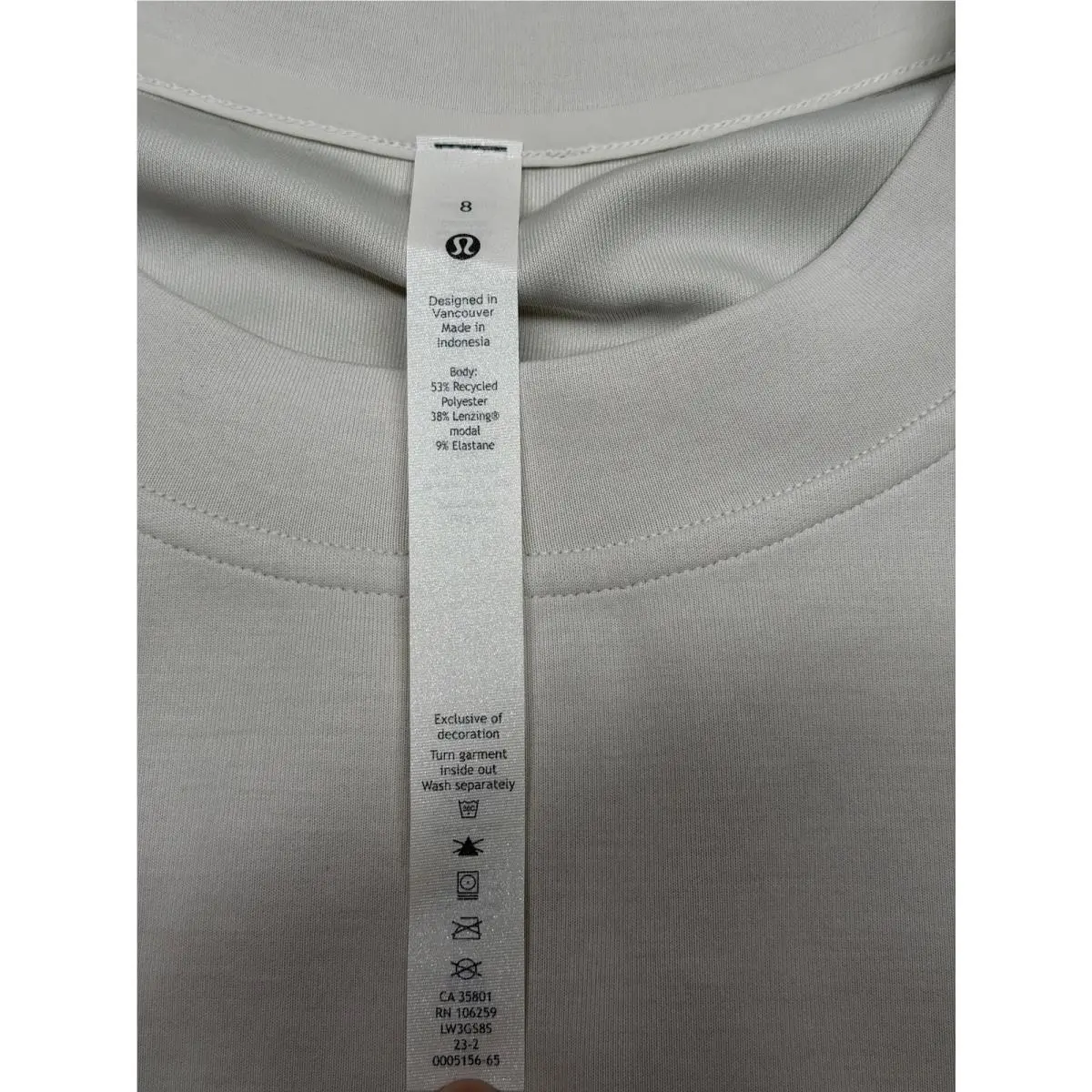 Lululemon clothing - Beige 4