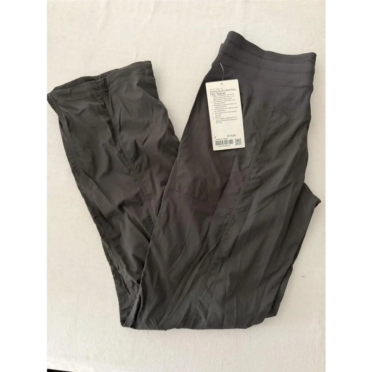 Lululemon clothing - Gray 1