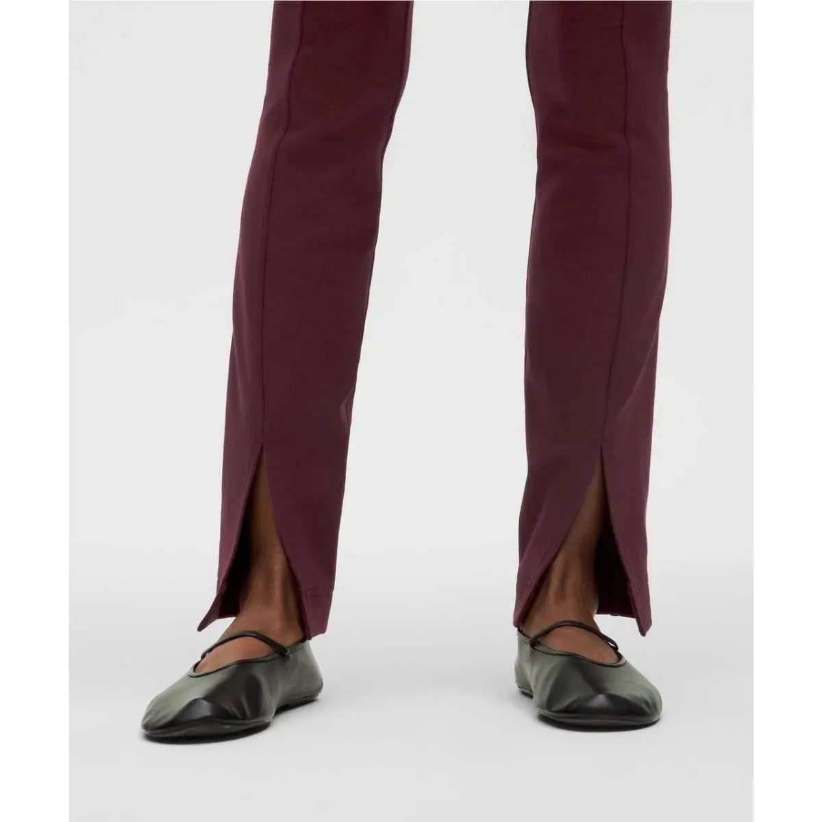 Lululemon clothing - Garnet 1