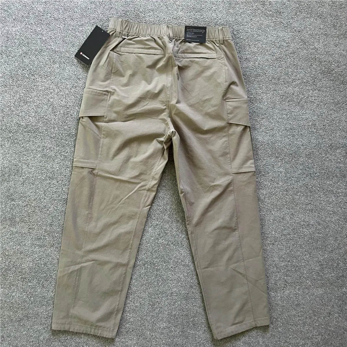 Lululemon Pants Mens 36 Beige Versatwill Cargo Relaxed Fit Stretch Quick Dry