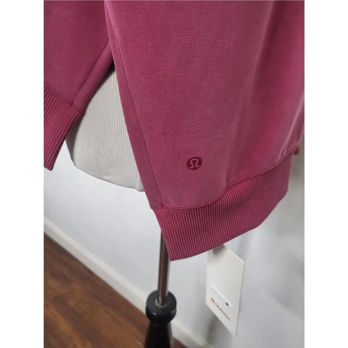 Lululemon clothing - Pink Red 3