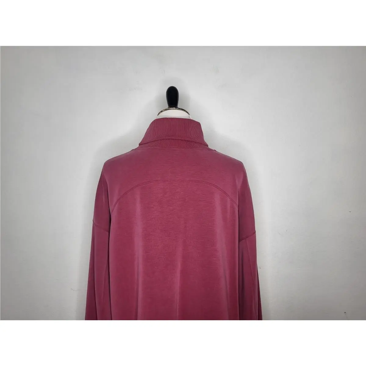 Lululemon clothing - Pink Red 5