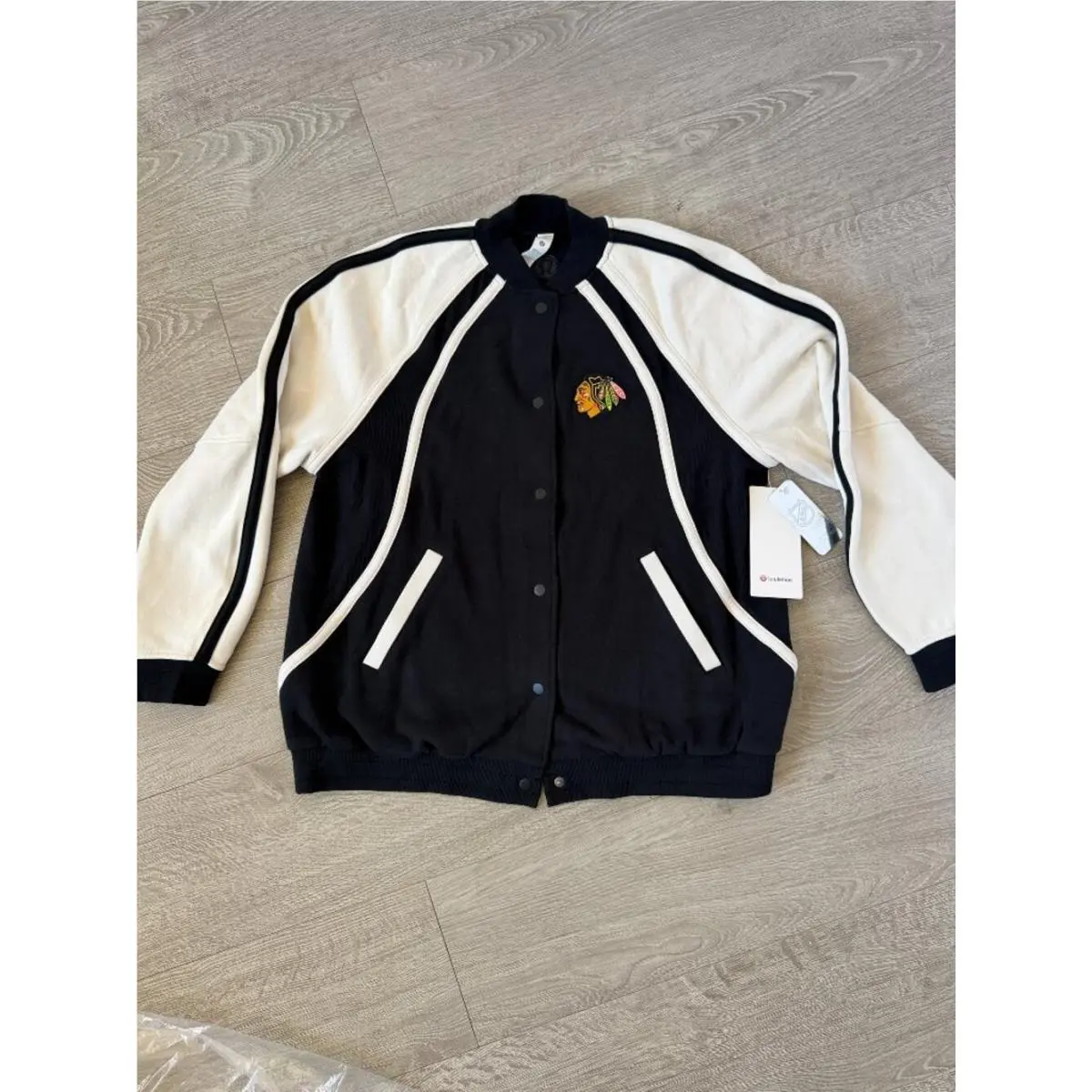 Lululemon x Chicago Blackhawks Scuba Oversized Collegiate Jacket Black Ivory M/l