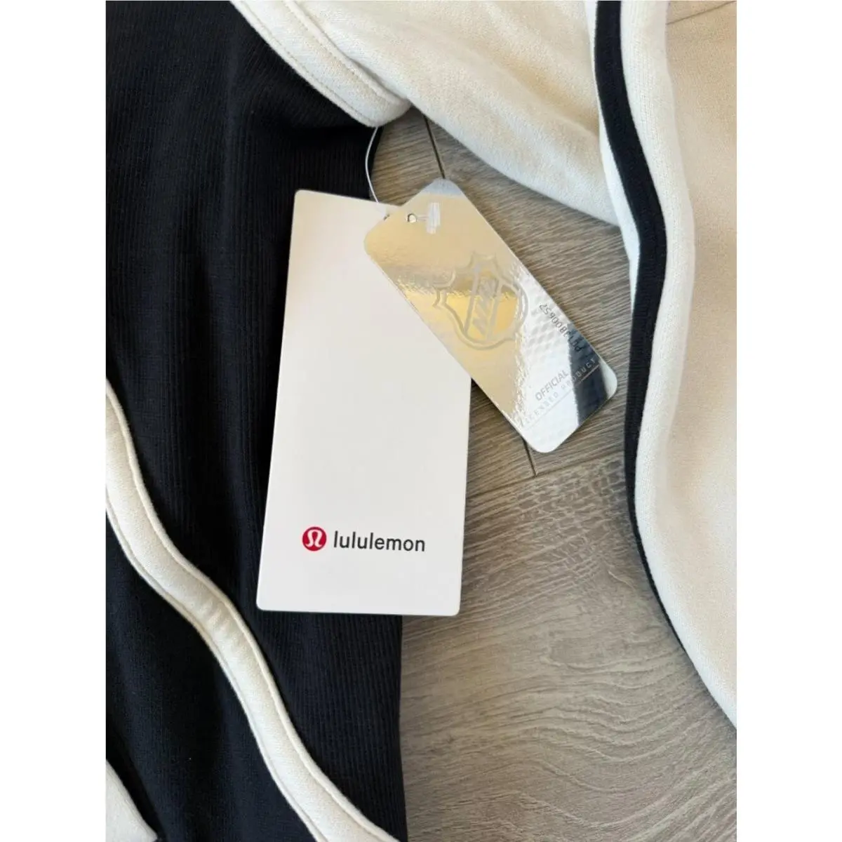 Lululemon clothing - Black 4