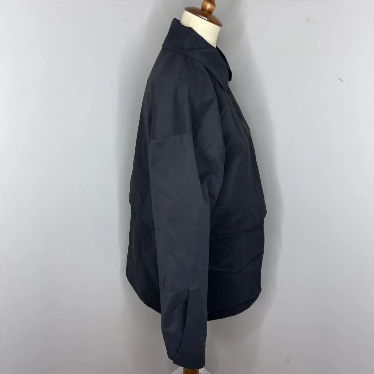 Lululemon clothing - Black 4