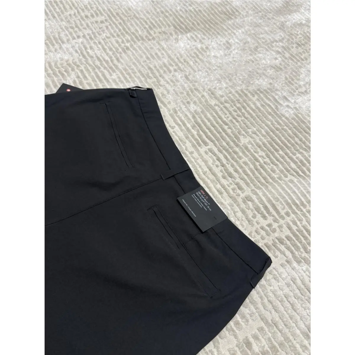 Lululemon clothing - Black 2