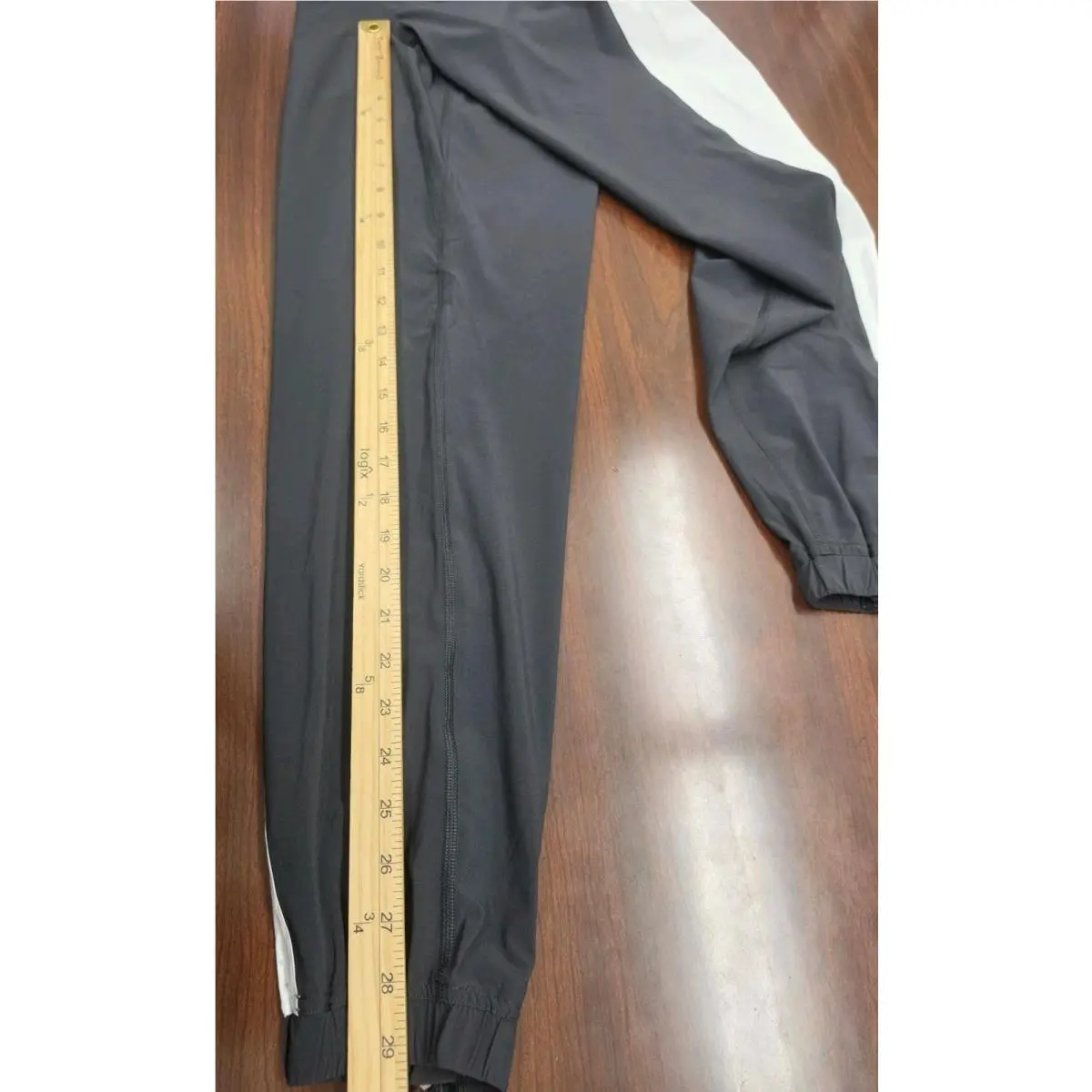 Lululemon clothing - Black 9