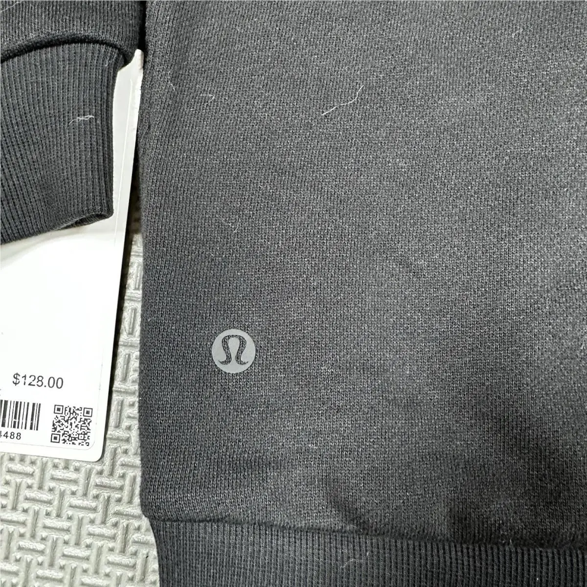 Lululemon clothing - Black 1