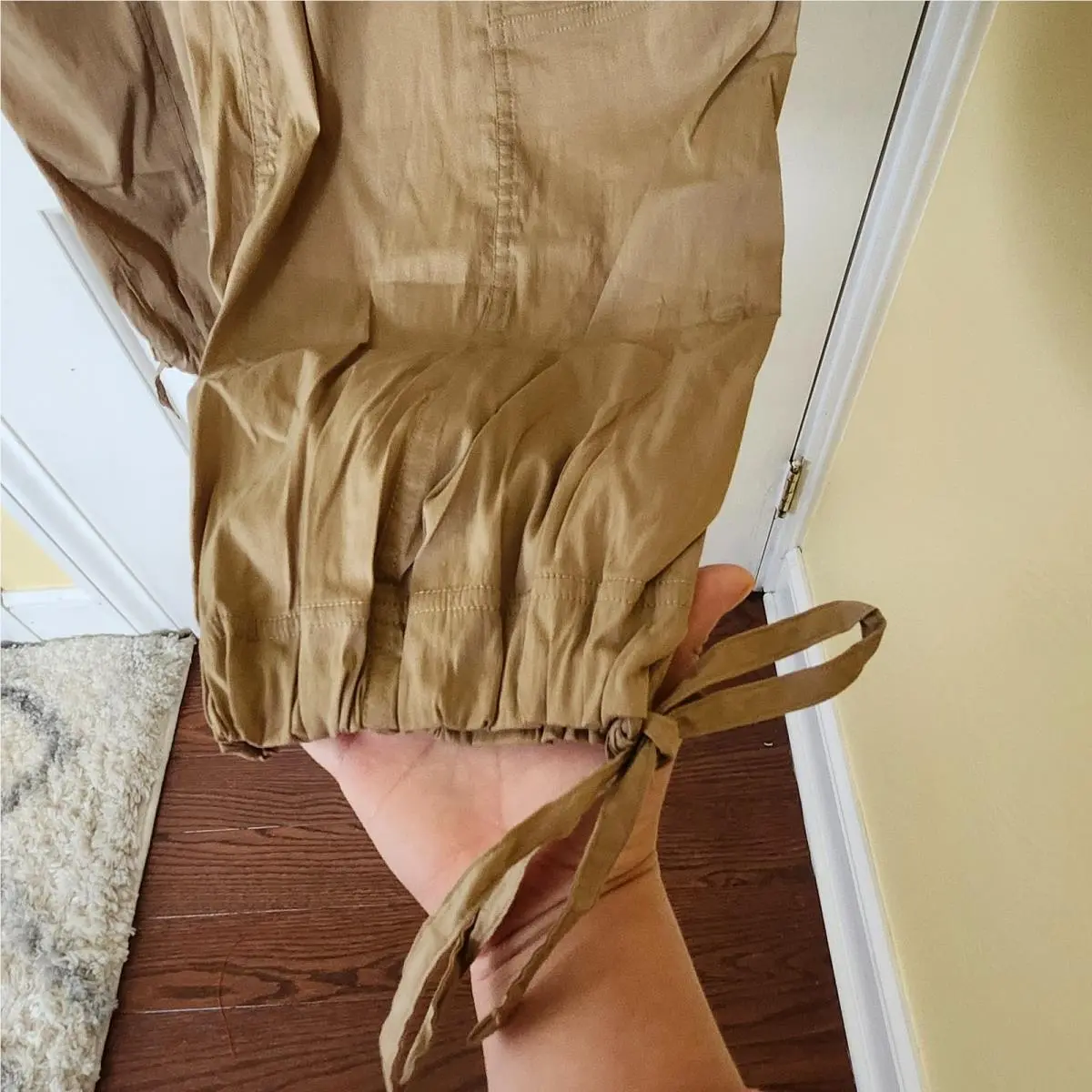 Lululemon clothing - Brown 3