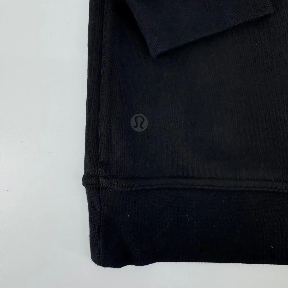 Lululemon clothing - Black 2