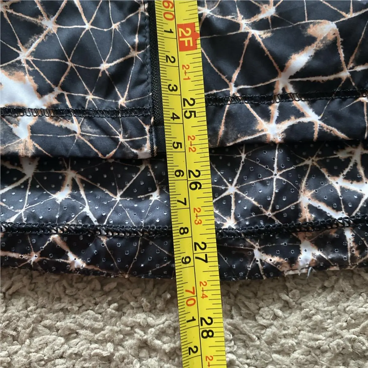 Lululemon clothing - Multi-Color, Manufacturer: SCMX 3