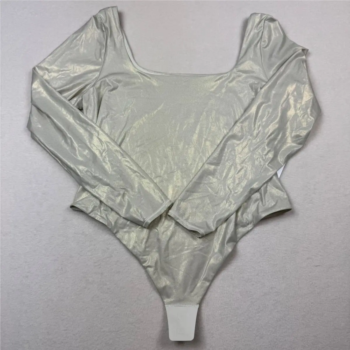 Lululemon clothing - Gold 2