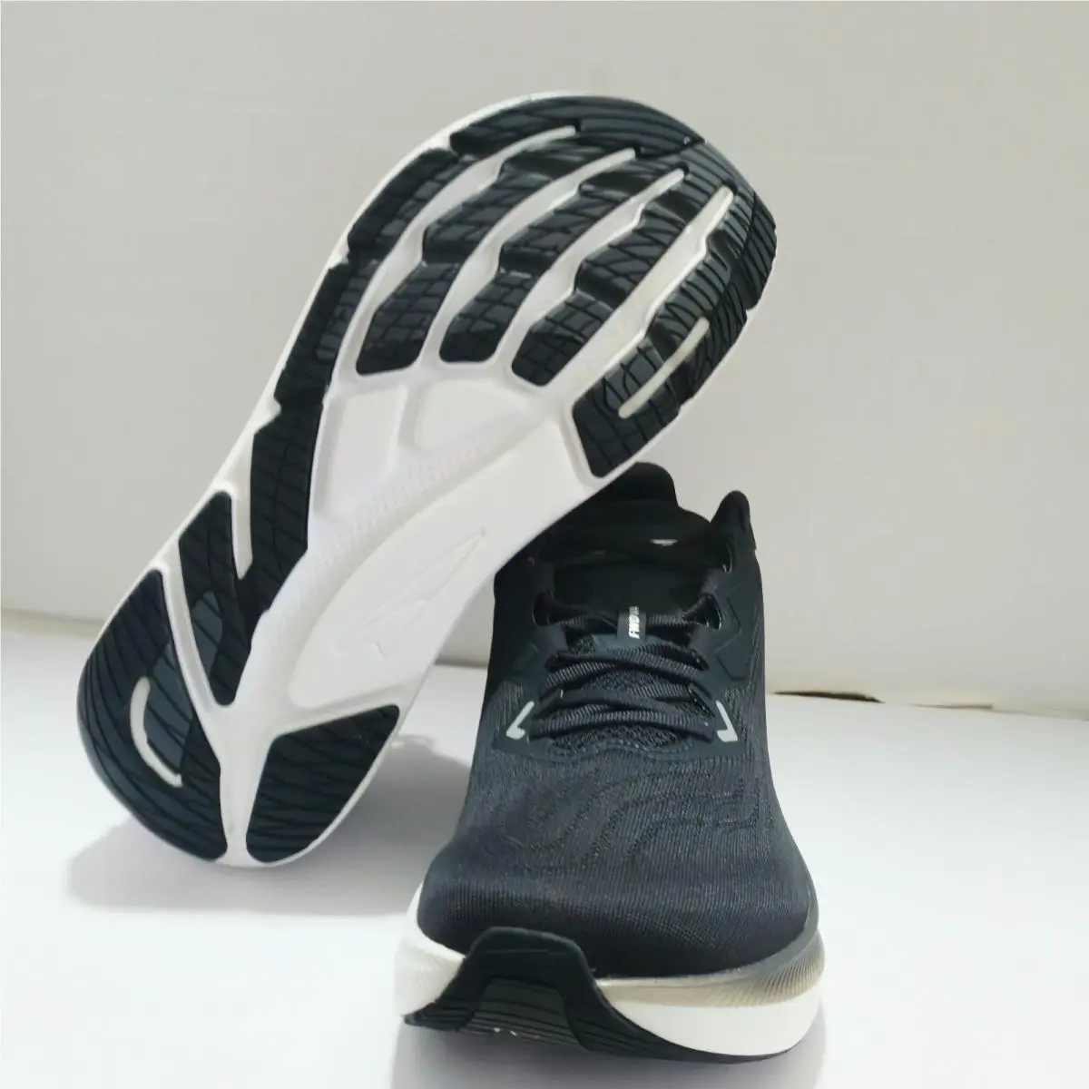 Altra shoes - Altra FWD Via - FWD Via - AL0A85PN010 - Black 5