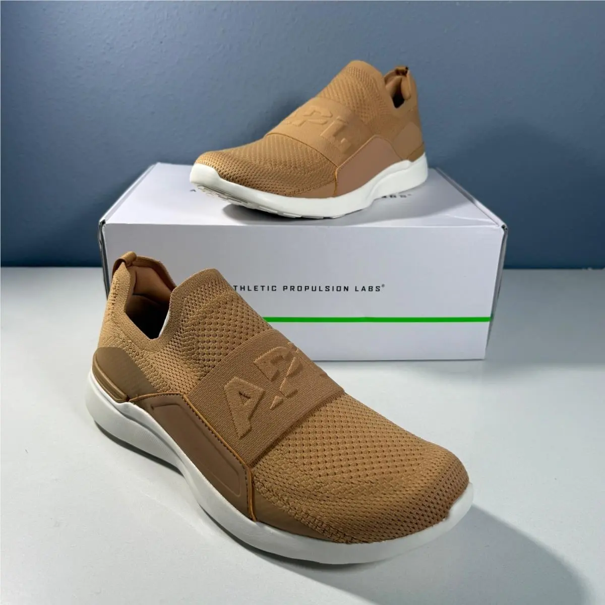 Apl Techloom Bliss Mens Caramel Tan Slip On Running Shoes 11 0822XC