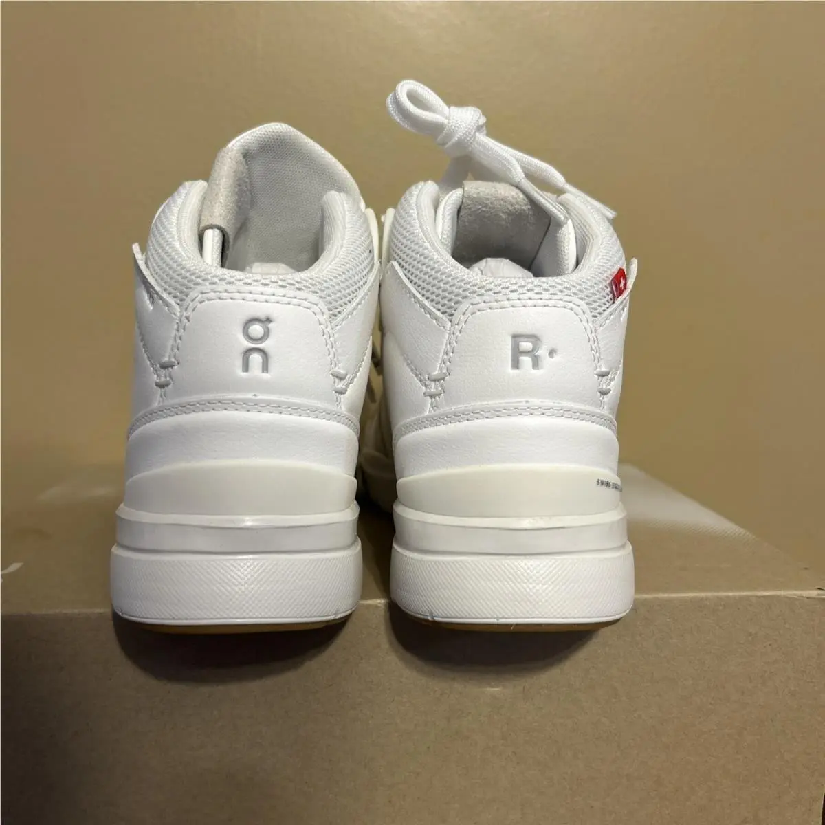 On-Running shoes - On THE ROGER - THE ROGER - 9898327 - White 3
