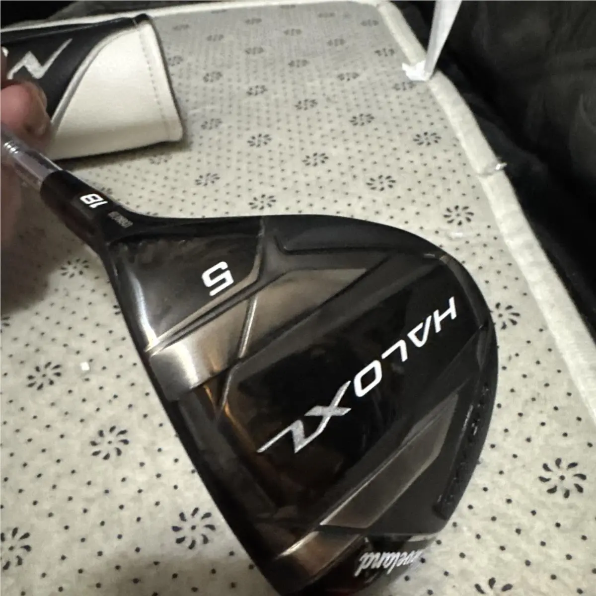 Cleveland Halo XL 18 Degree 5 Wood Aldila Ascent 40 Senior Flex W/hc