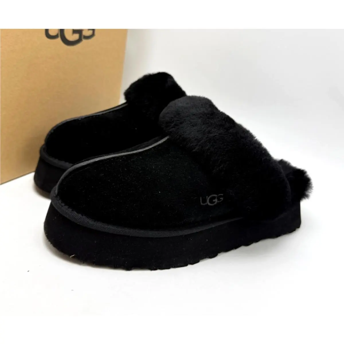 Ugg Disquette Slipper Black Women`s 1122550-BLK sz 6