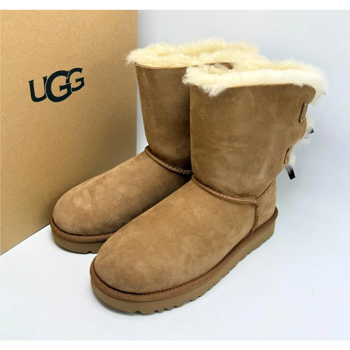 Ugg Bailey Bow II Boot Chestnut Women`s 1016225-CHE sz 6