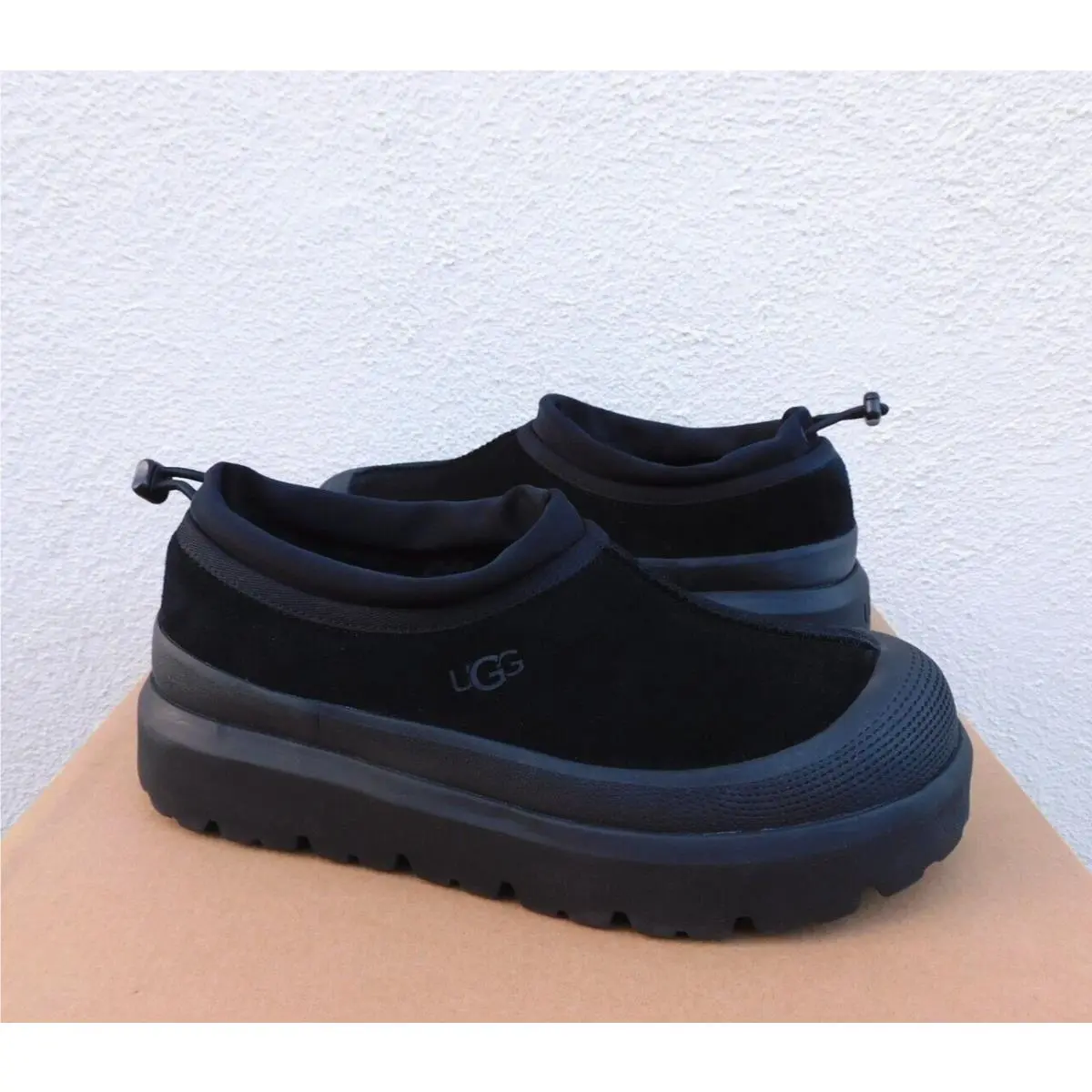 Ugg Black Tasman Weather Hybrid Waterproof Shoes Men US 7/ Women US 8