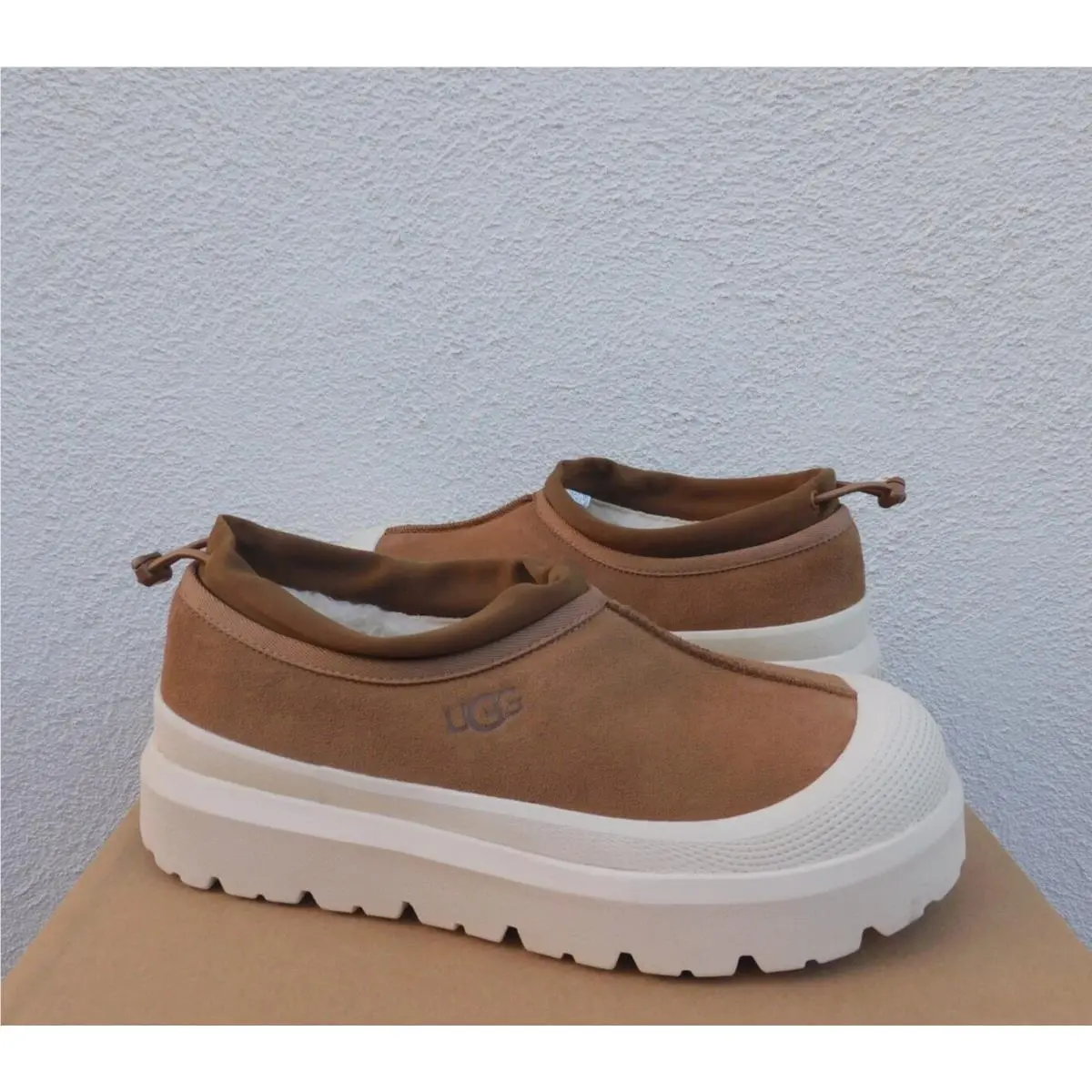 Ugg Chestnut Tasman Weather Hybrid Waterproof Shoes Men US 8/ Women US 9