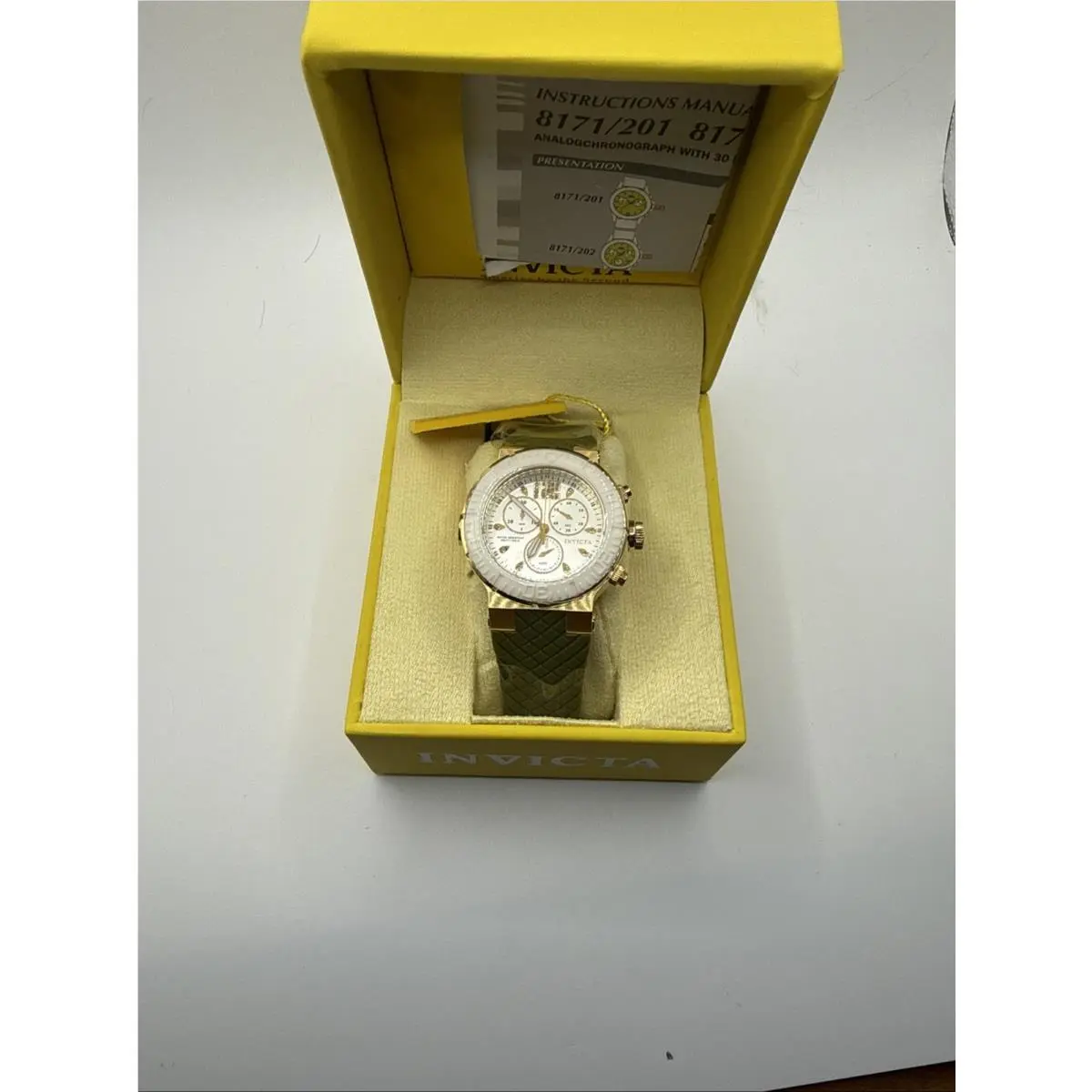 Ocean Reef Chronograph Date Green Band Women`s Watch Battery by Invicta