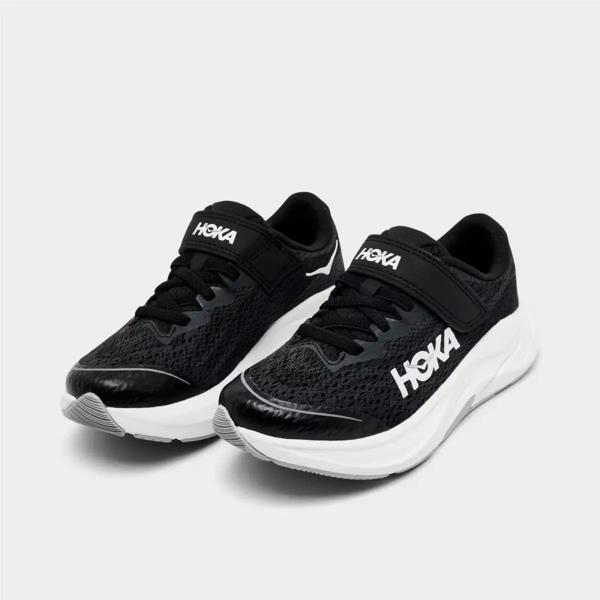 Hoka shoes - 1168875 002 - Black/White 1