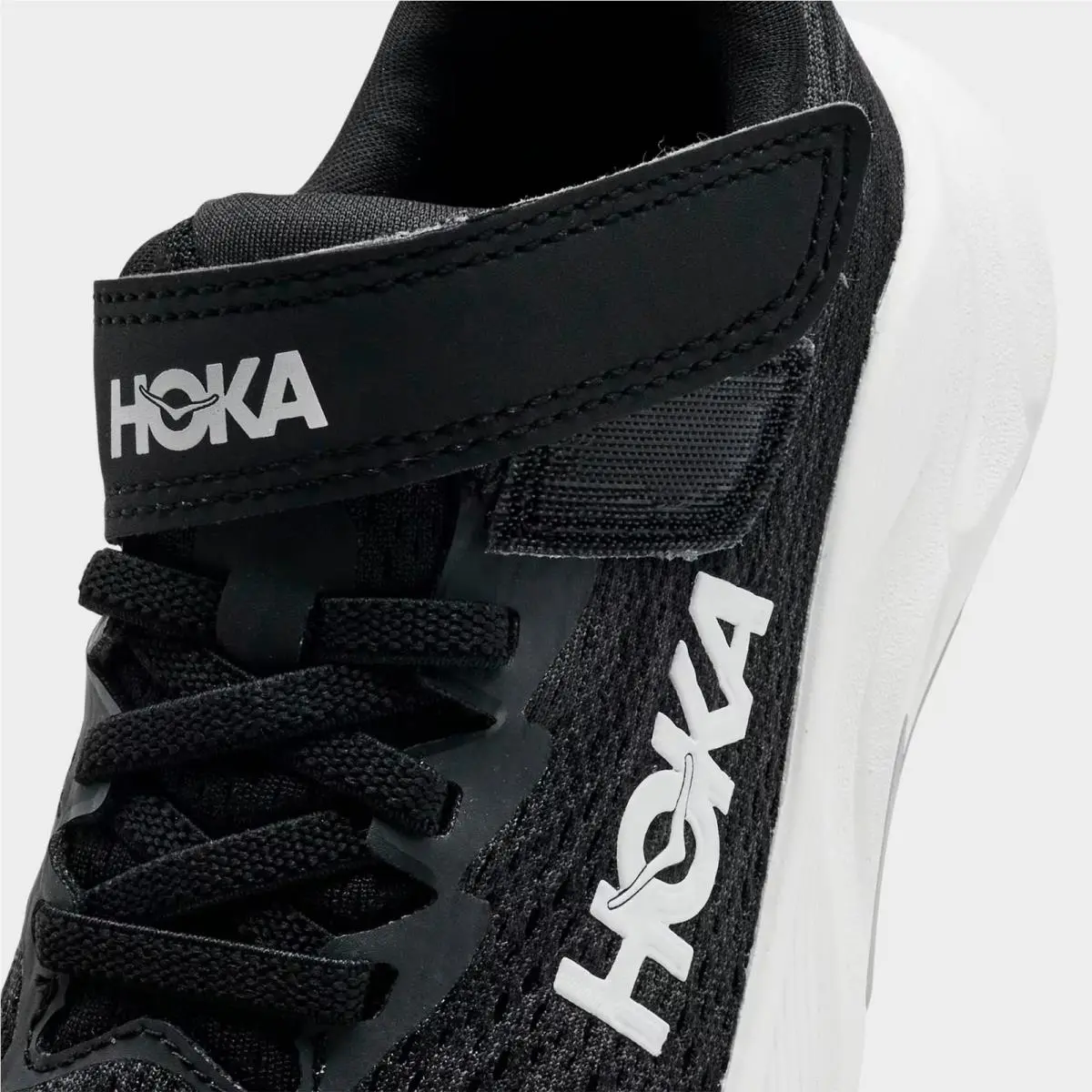 Hoka shoes - 1168875 002 - Black/White 4