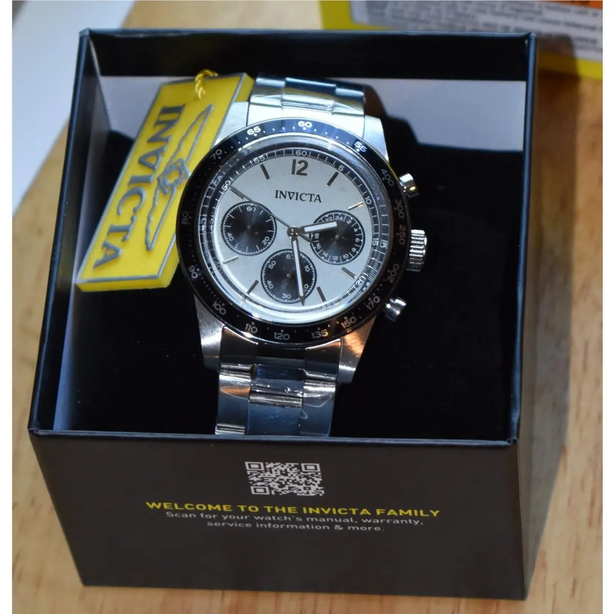 Speedway Chronograph Silver-tone Dial / Stainless Steel Bracelet by Invicta