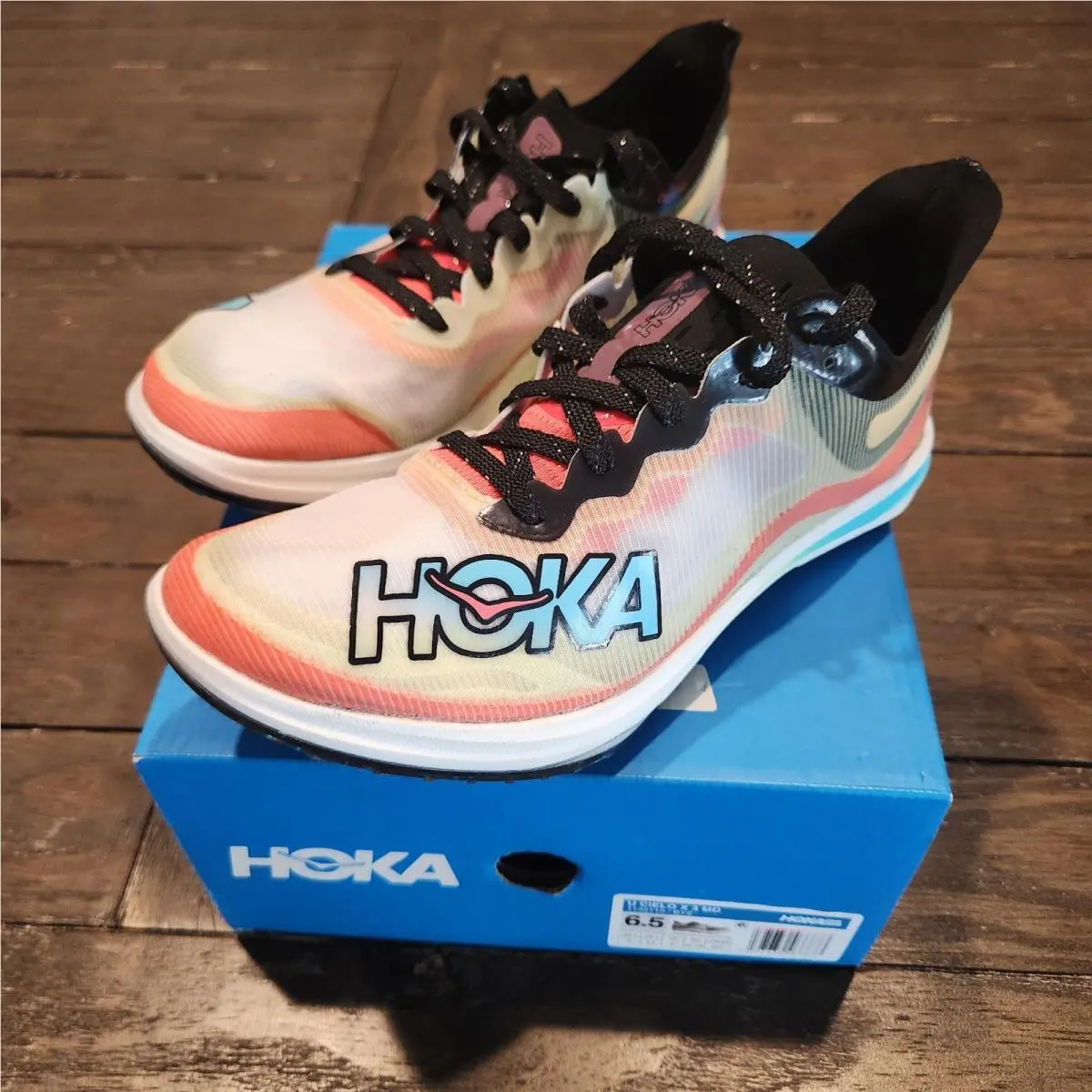Hoka U Cielo X 3 MD Track Spikes Boys 6.5 Black/yuzu
