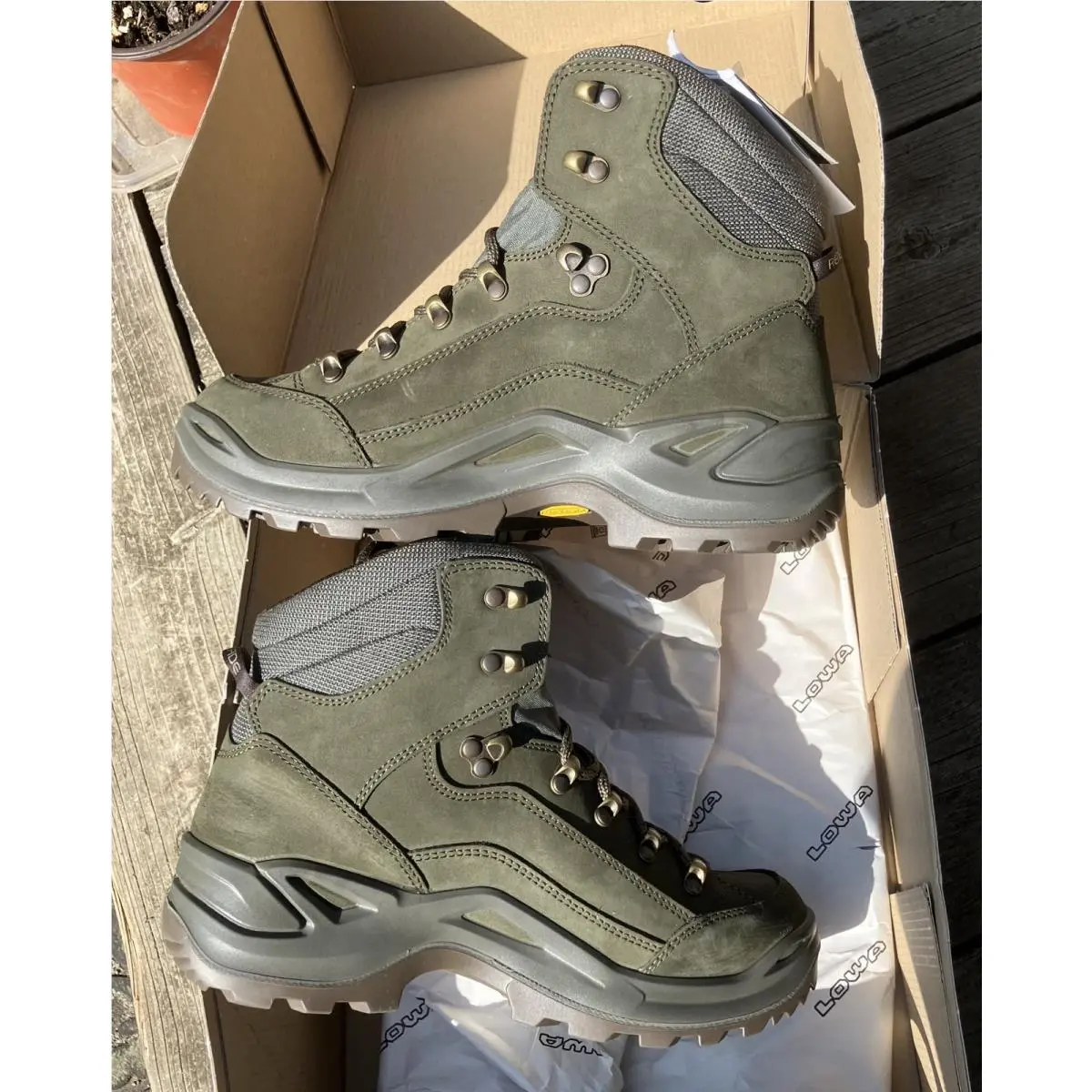 Lowa shoes - LOWA Renegade GTX Mid Gore-Tex - Basil Dark Green 6
