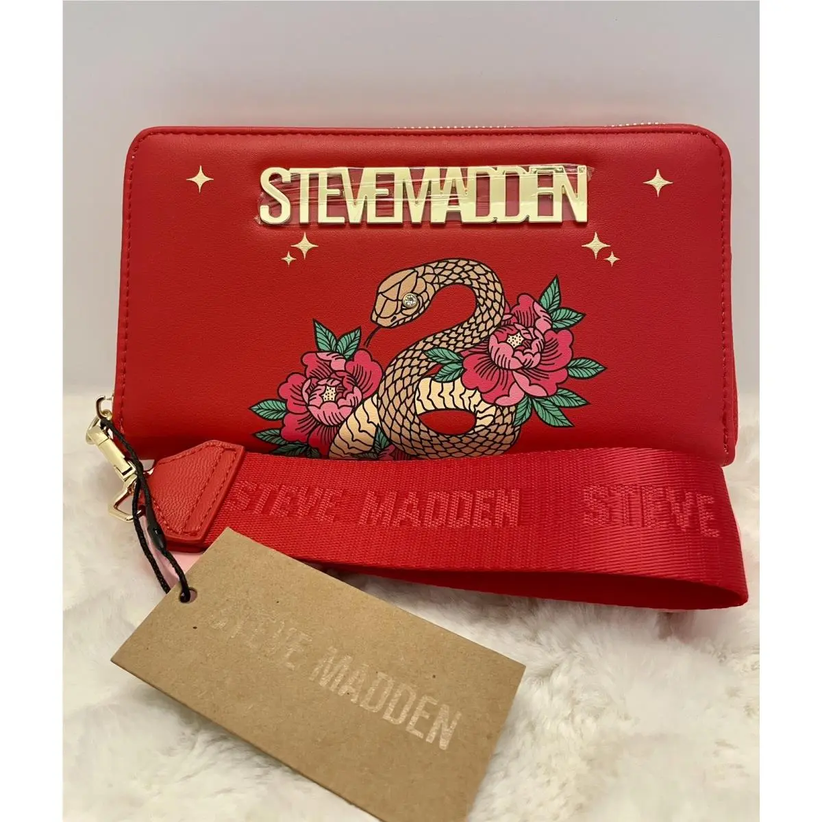 Steve Madden Bzip-sn Lunar Year of The Snake Red Wristlet Wallet
