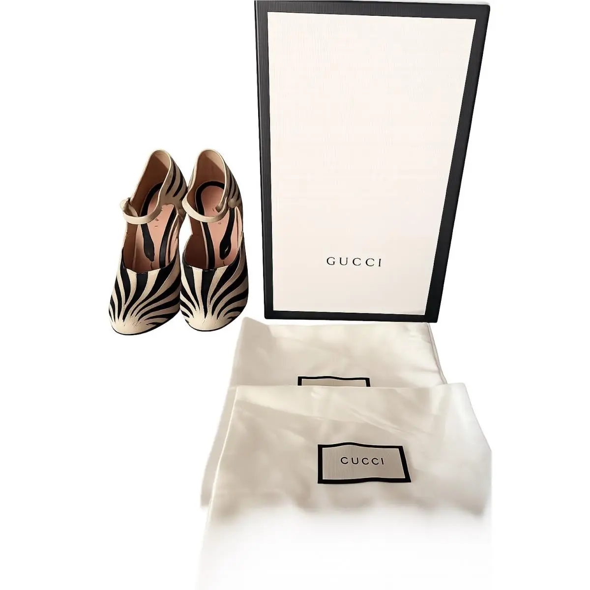 Lesley Zebra Inlay Mary Jane Pearl Pumps Heels Women’s Size 35.5 Box D-bag by Gucci