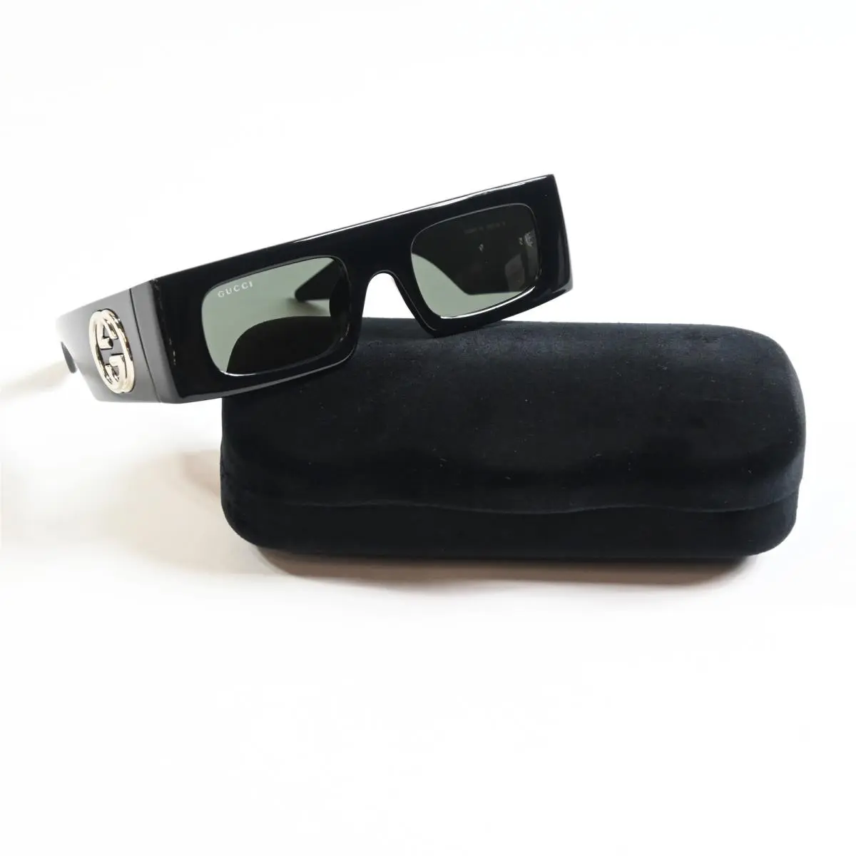 GG1646S 001 Womens Sunglasses Black/silver 49mm by Gucci