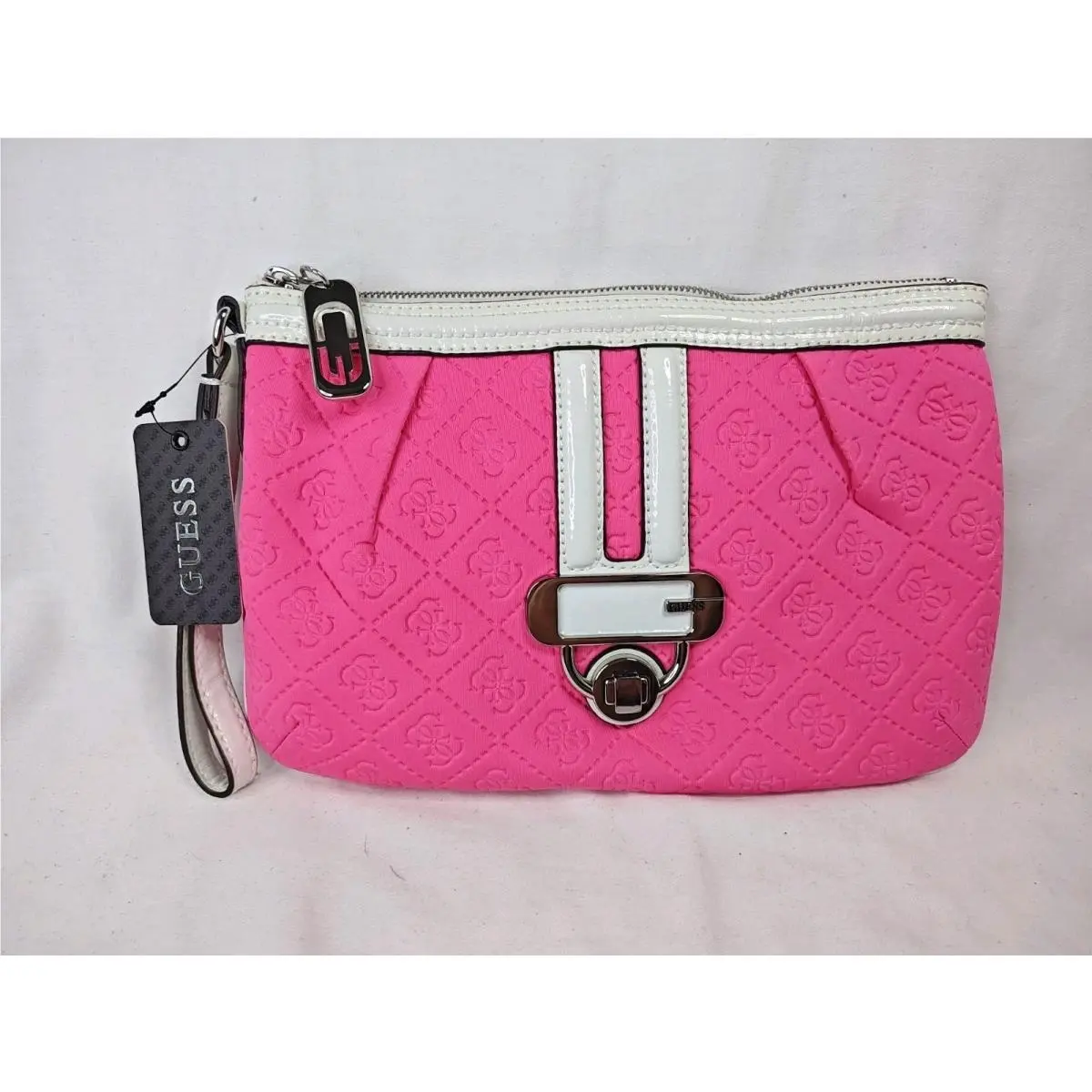 Guess Relinda Hot Pink Quilted 4G Logo Wristlet Clutch Bag Msr FF348327