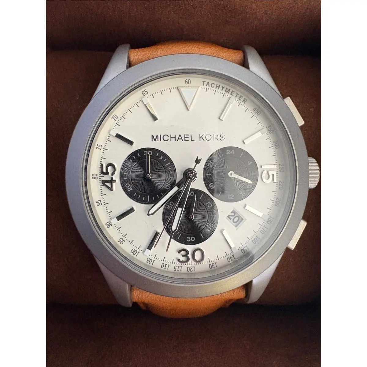 Michael Kors Men Gareth MK8470 Quartz Chronograph Dress Watch Brown Leather