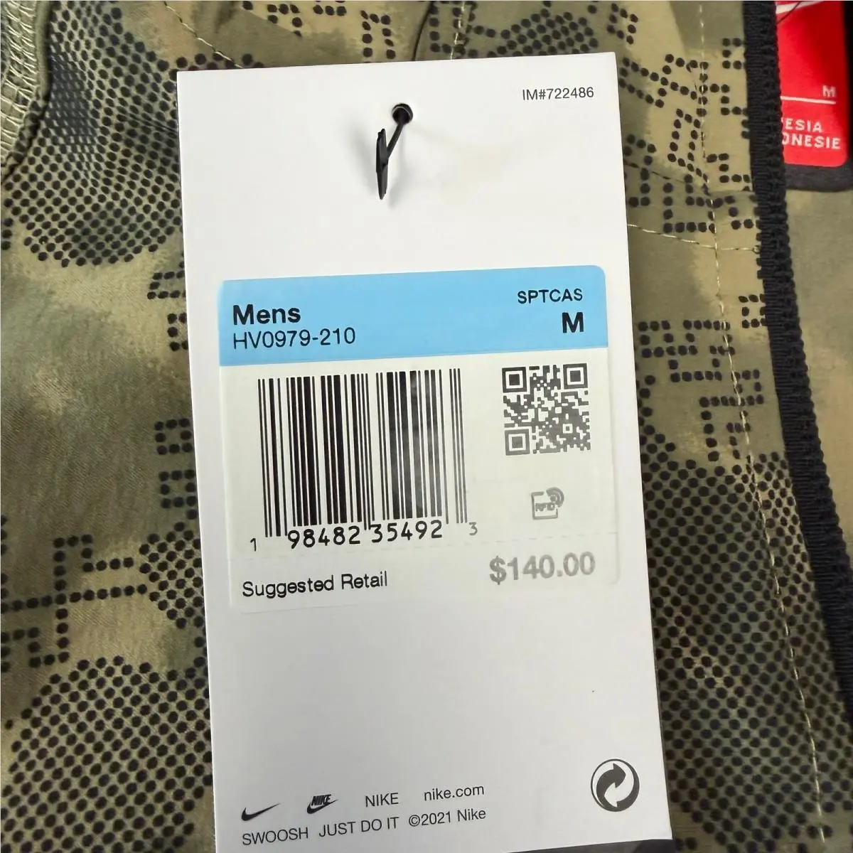 Nike clothing - Green 1