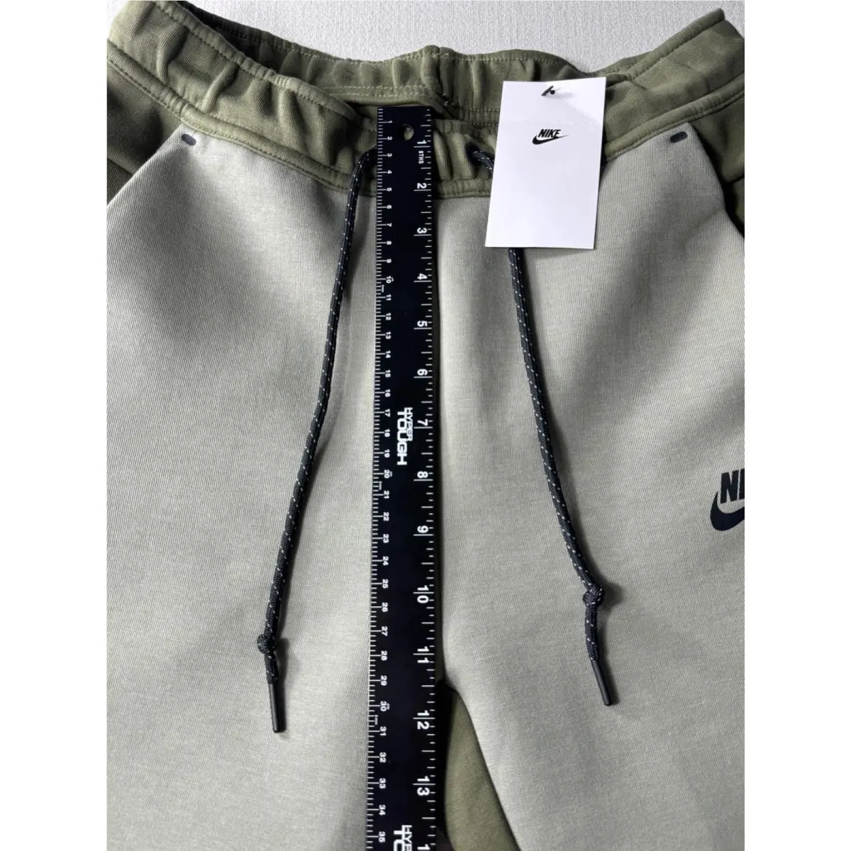 Nike clothing - Nike Tech - Tech - Green 3