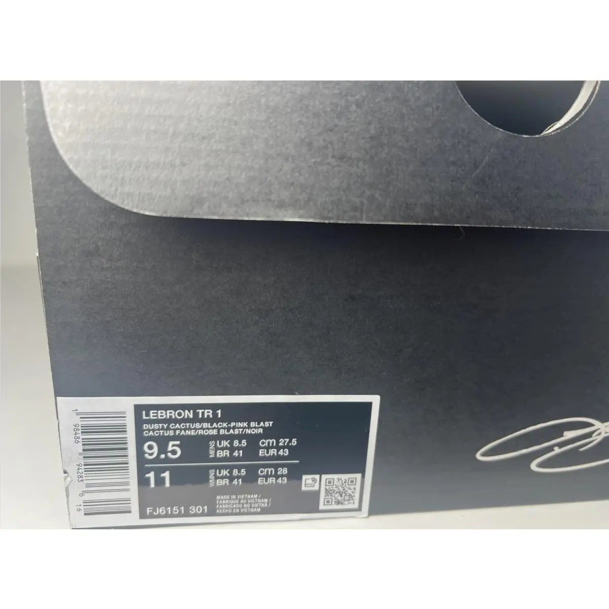 Nike shoes - Multicolor 4