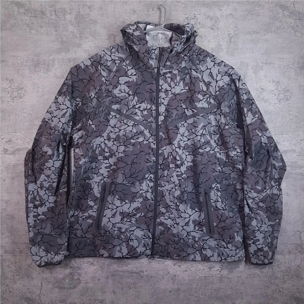 Tech Woven Windrunner Full Zip Jacket Mens 3XL TT Grey Camo IF0915-010 by Nike