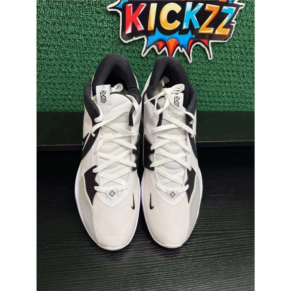 Nike shoes - Kyrie Low 5 - Kyrie Low - DX6651 100 - White 2