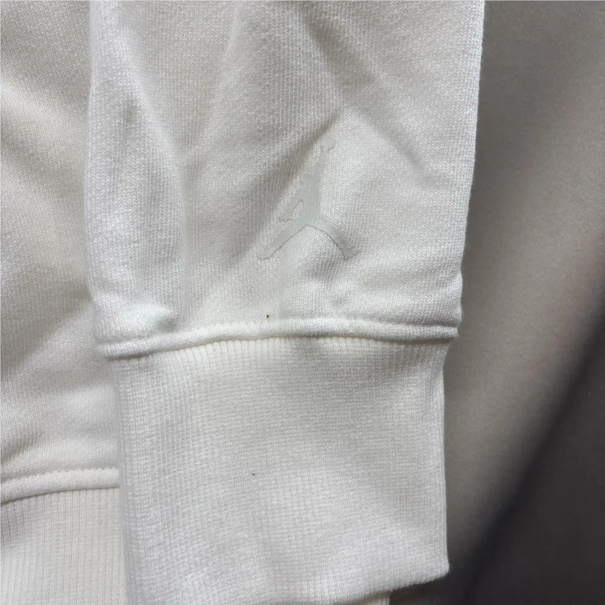 Nike clothing - HJ4396133 HJ4396-133 HJ4396 133 - Ivory (UPC: 0197602715644) 3
