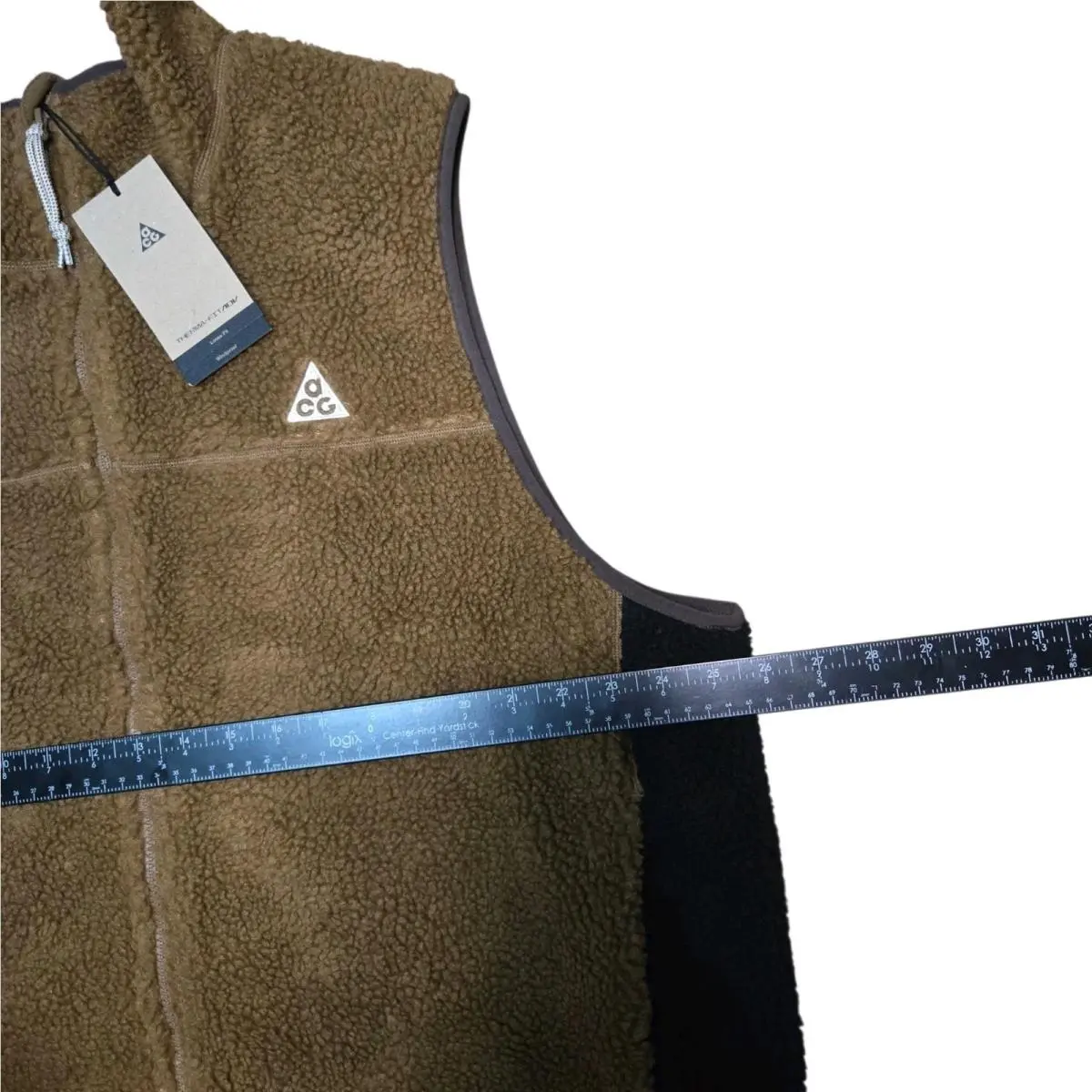 Nike clothing - Brown (UPC: 198486776905) 2