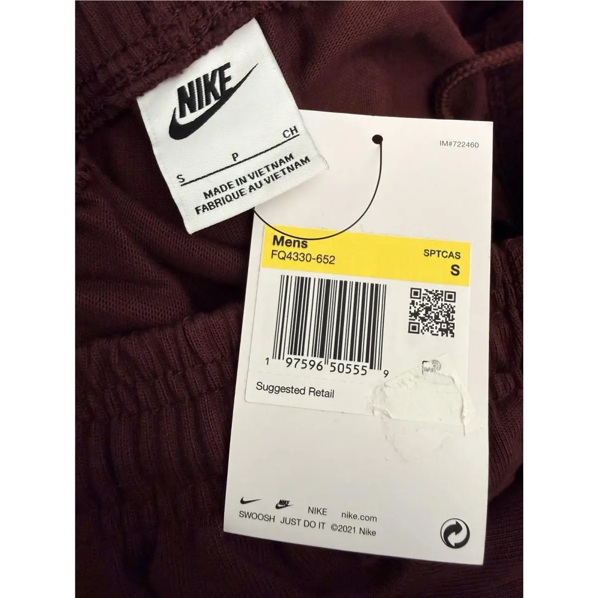 Nike clothing - Burgundy 9