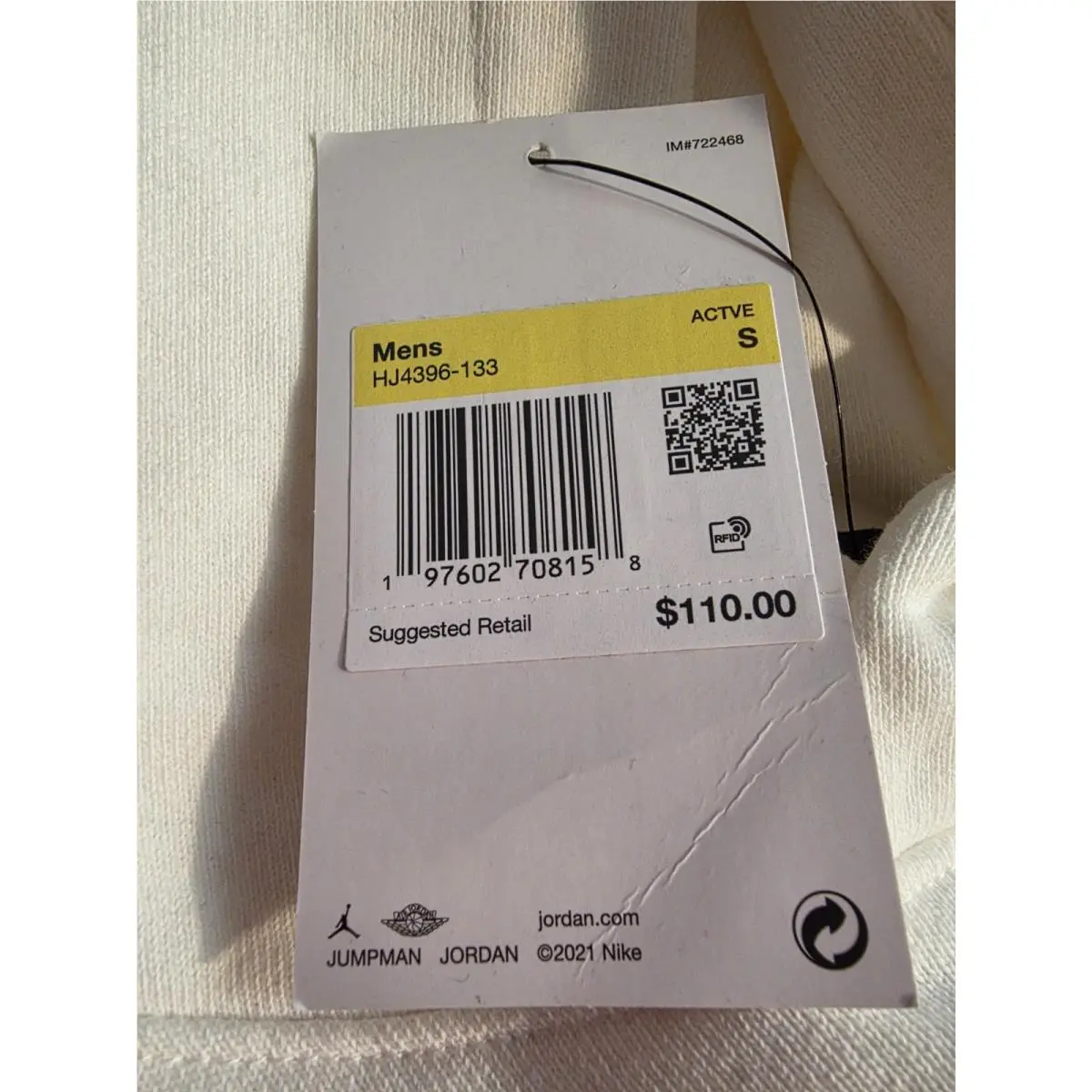 Nike clothing - Sail (UPC: 197602708158) 5