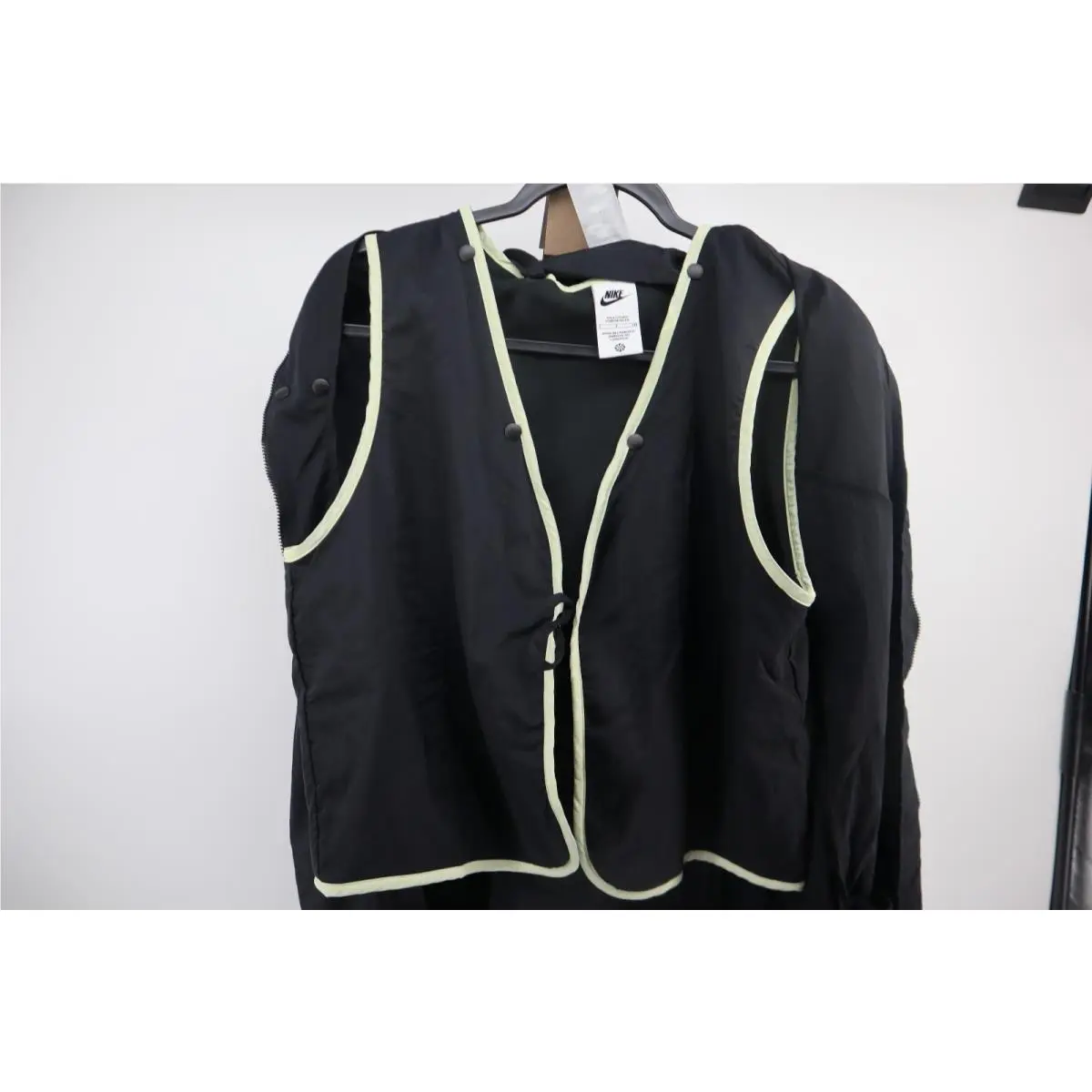 Nike clothing - Serena Williams Design Crew Zip Jacket - IF0350-010 - Black (UPC: 198730075983) 5