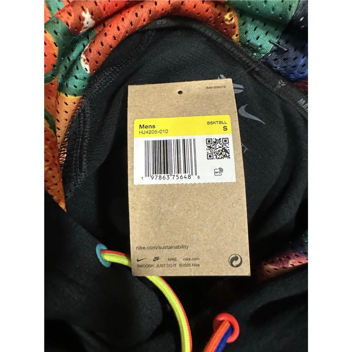 Nike clothing - Black (UPC: 197863756486) 6